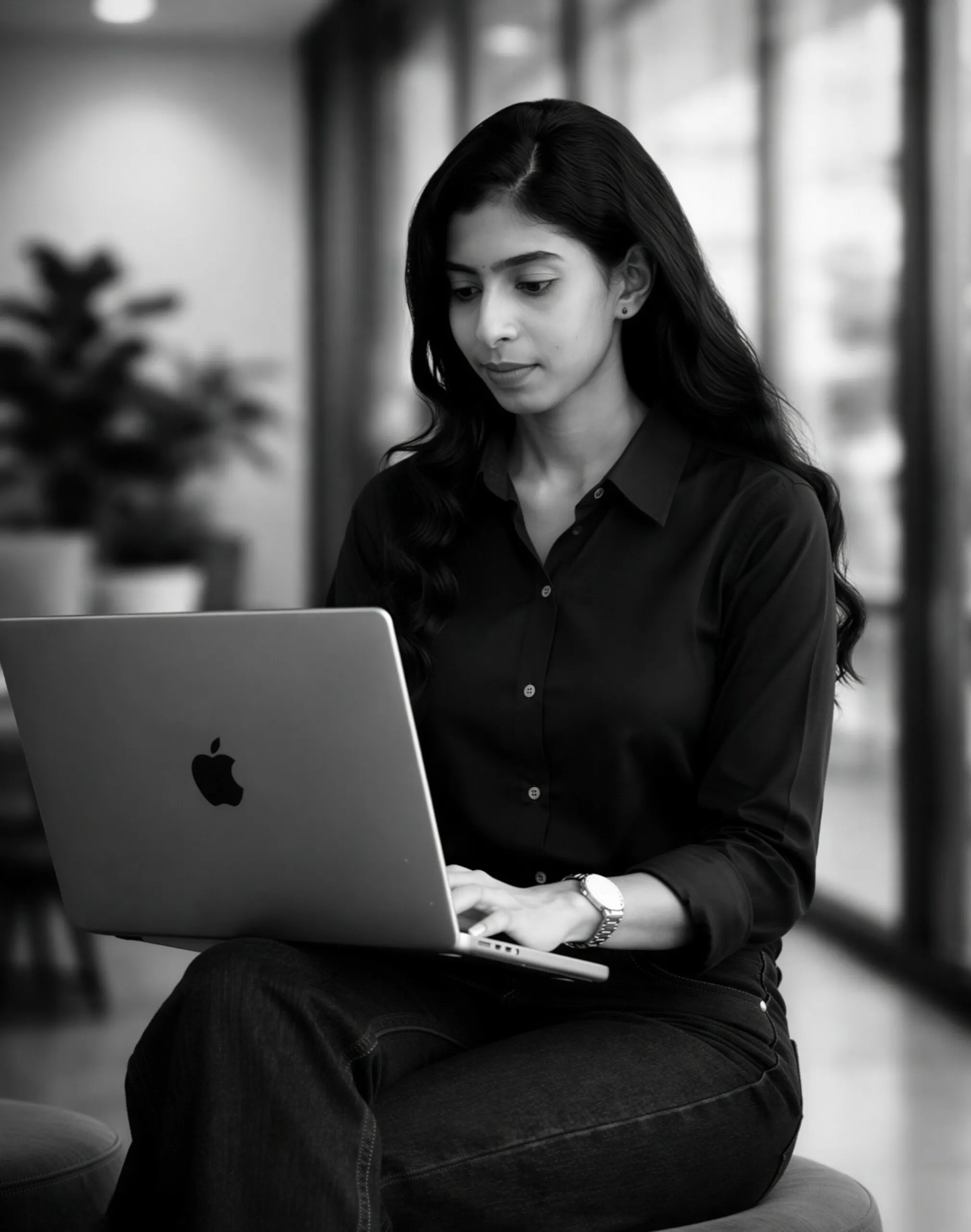 Freelance digital marketer in Palakkad professional workspace with laptop